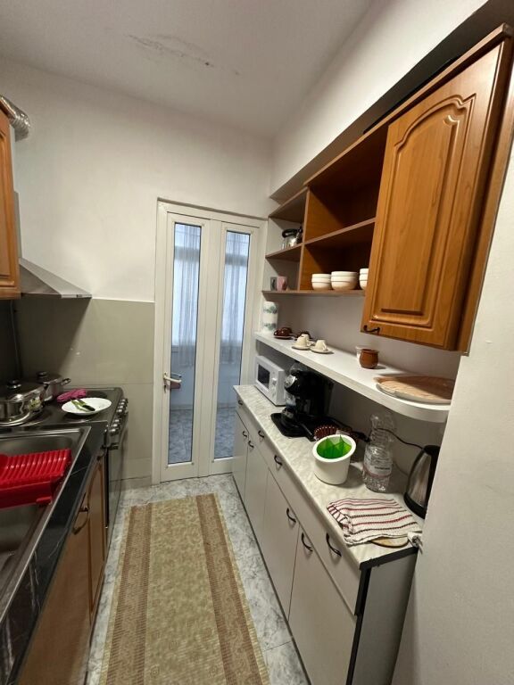 🏢Myslym Shyri appartamento 3+1 arredato in affitto. 800Euro (trattabili)