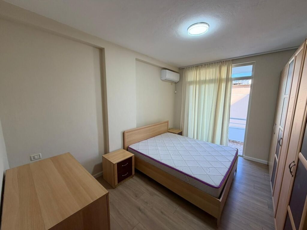 🏡Appartamento 1+1 in affitto🏡  📍 Presso Optika Roma, Pazari i Ri💰 Prezzo: 60.000 lek (trattabile)