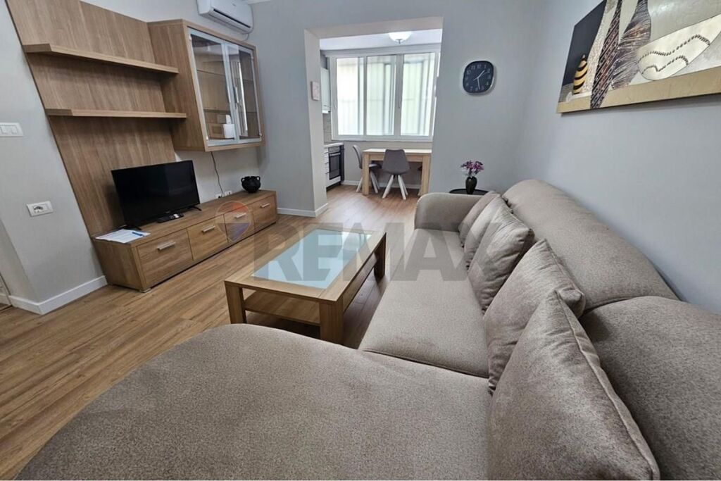 Apartment 2+1 for rent Blloku