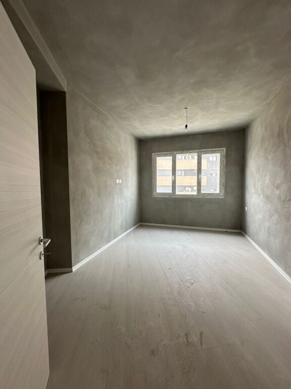 Appartamento 3+1 in affitto (VUOTO) per abitazione o ufficio – River Residence.