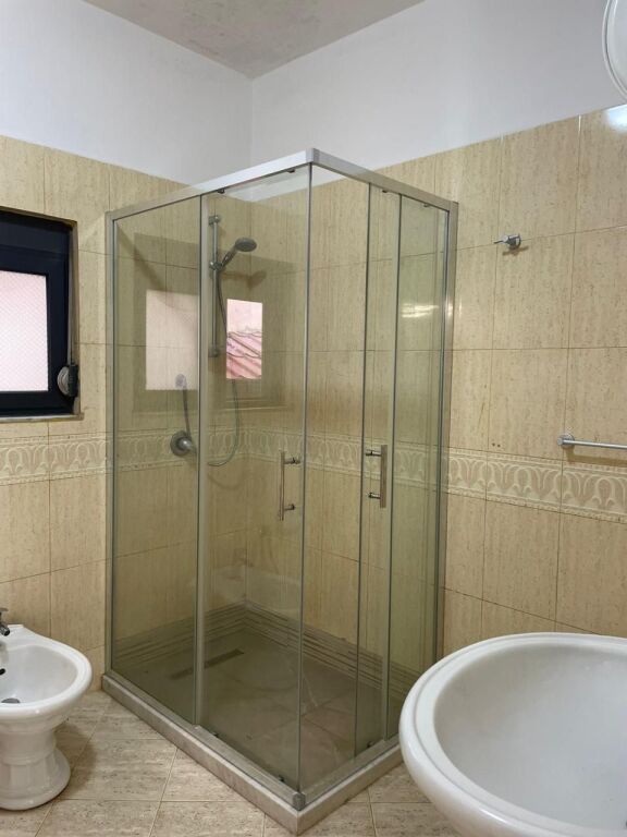 🏡 APARTMENT FOR RENT 2+1 + BALCONY MUZEUMI DURRES