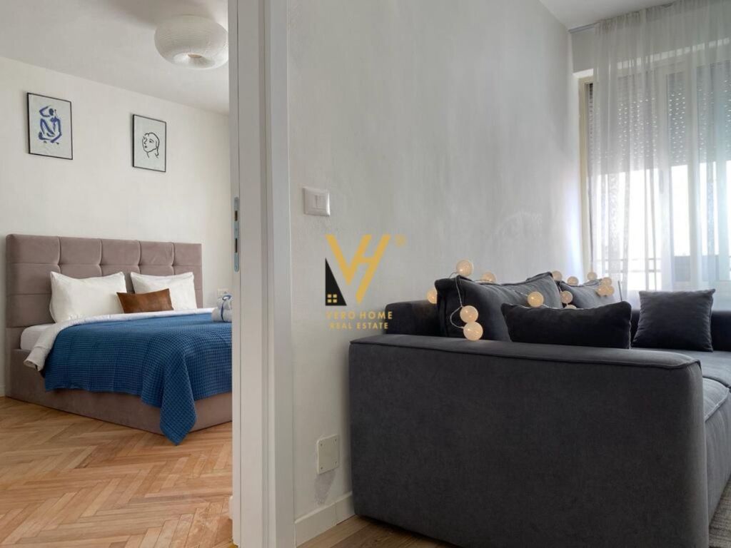 JEPET APARTAMENT 1+1 ME QIRA TE MYSLYM SHYRI 65.000 LEKE
