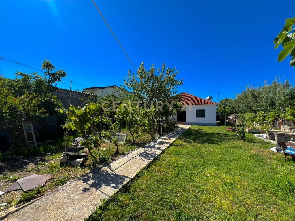 PRIVATE HOUSE FOR SALE IN SHKOZET DURRES! 130,000 €