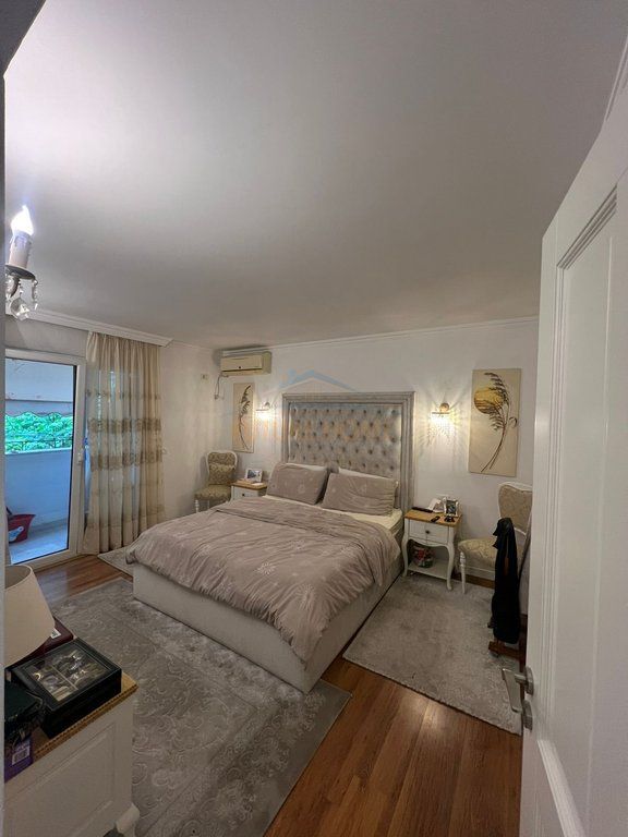 In vendita, Appartamento 2+1 + Cabina armadio, Via Kavaja, Tirana