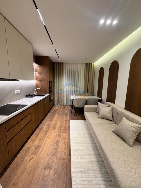 Qera, Apartament 2+1, Xhamllik, Tiranë.