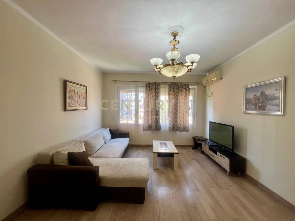 SALE, APARTMENT 2+1 DURRES STREET