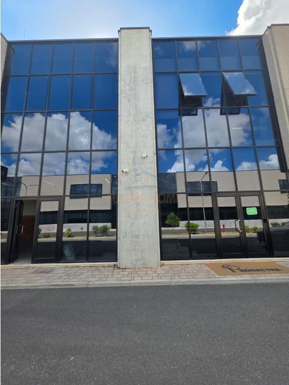Affitto, Capannone, Autostrada Tirana-Durazzo.