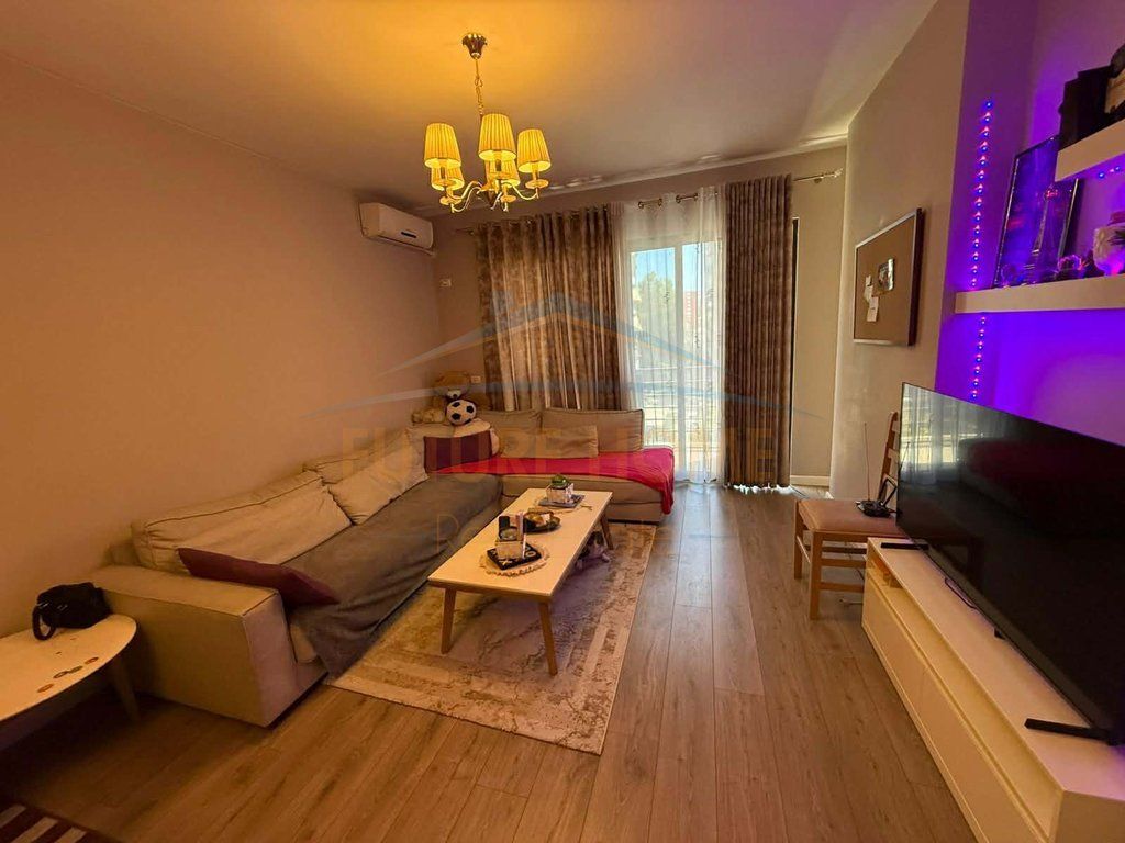 RENT 2+1 FURNISHED, MOLLA ASTIR COMPLEX  600 thousand lek per month  