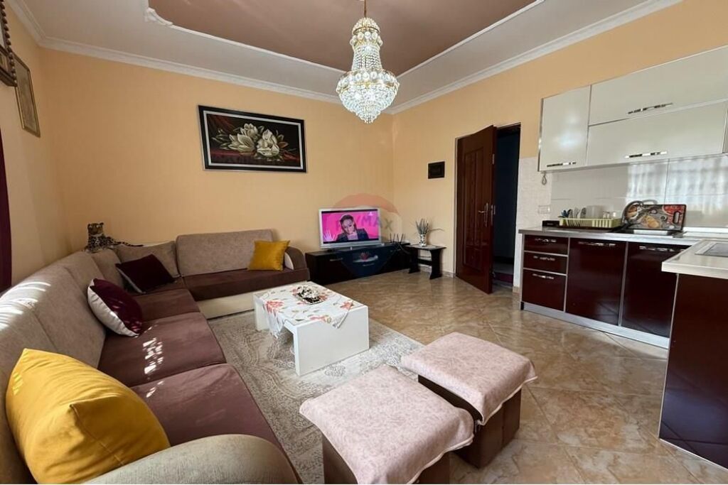 Appartamento - In Vendita - Via Jordan Misja, Tirana