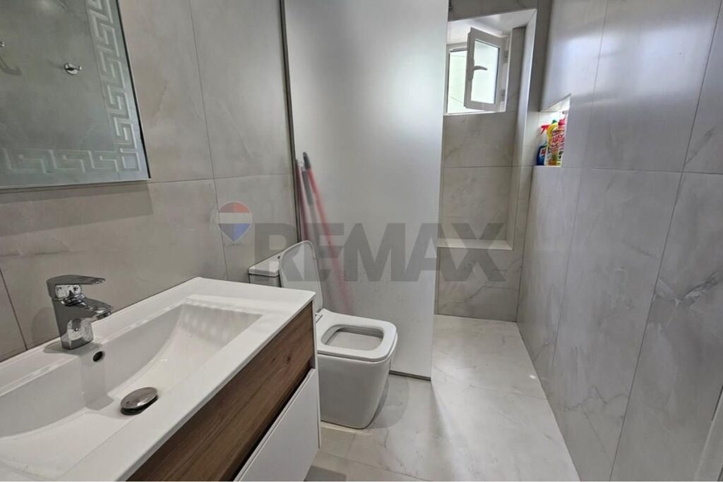 Apartment 2+1 for rent Blloku