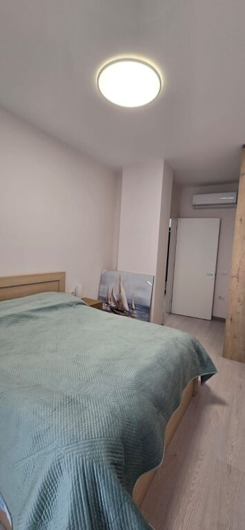 Appartamento 1+1+1 con balcone in affitto, 55 m², in via Barrikadave
