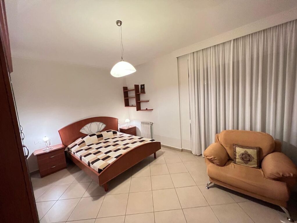 🏡✨ RENT – Apartment 2+1  📍 Near the Catholic Church Kavaja Street 💰 Price: 60,000 Lek / month