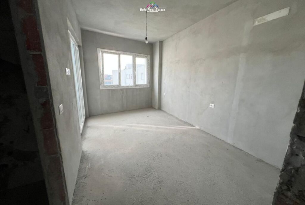 Ufficio In Affitto 2+1 A Astir (ID BZ2967) Tirana