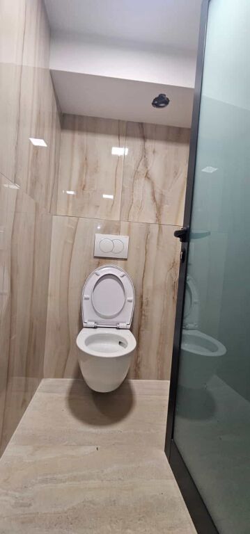 Negozio in affitto a Bllok (ID BD21743) Tirana