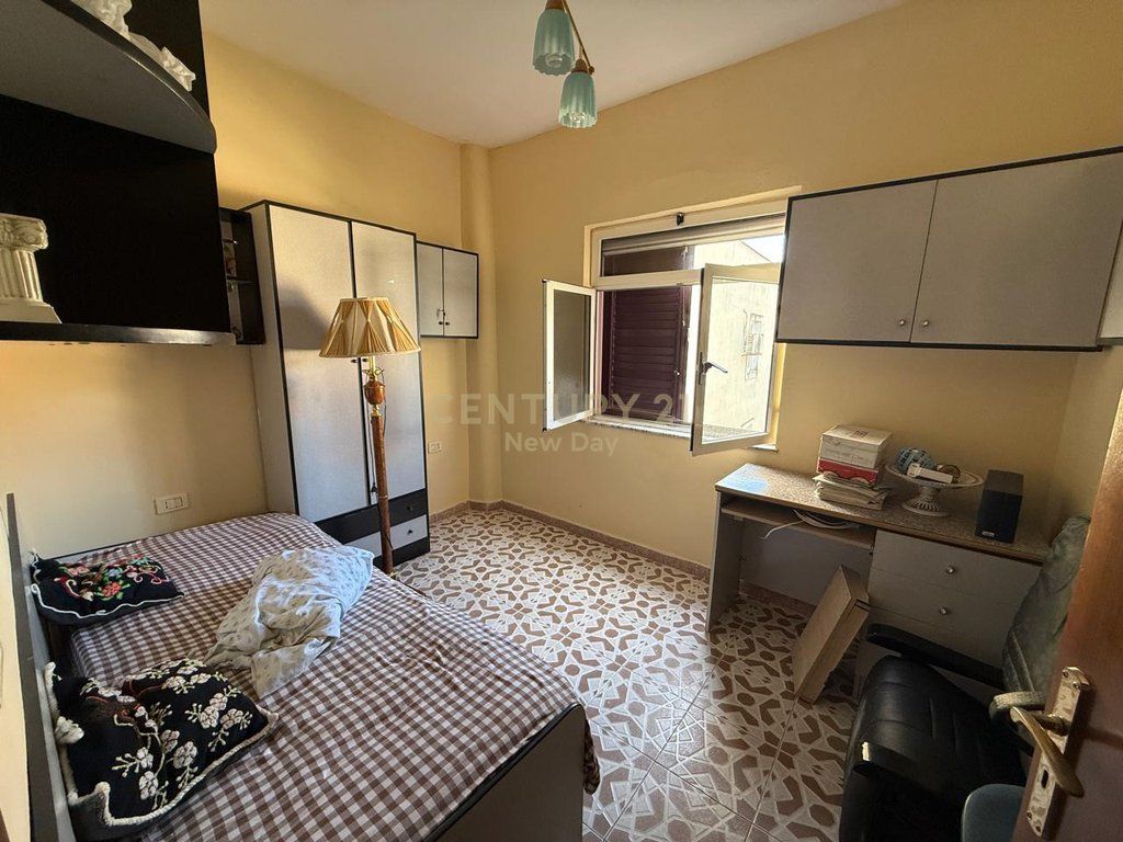 2+1+1t+3 balconies + terrace+shared ownership land