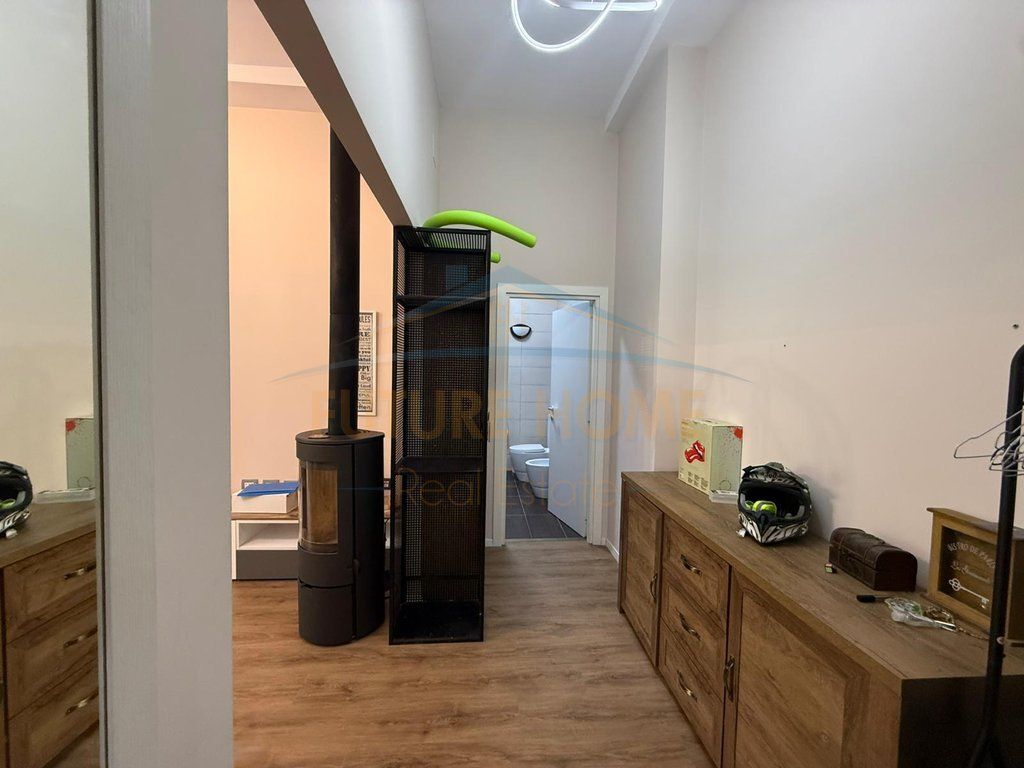 In vendita, Appartamento 3+1+2, Fresk, Tirana