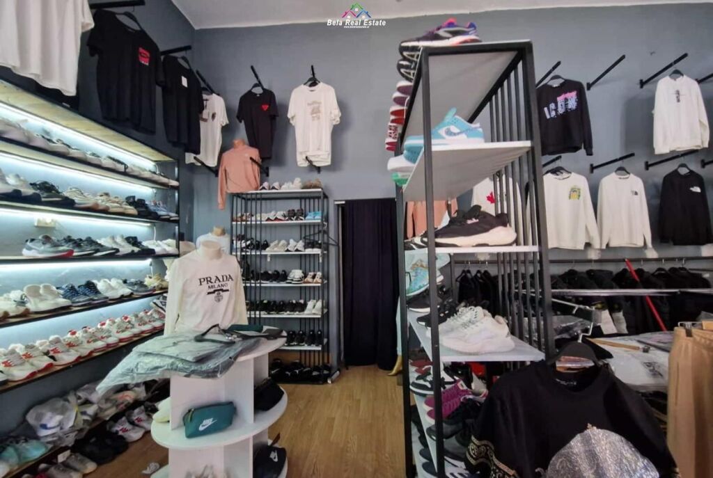 Dyqan Me Qera Tek Rruga e Kavajes ( ID BD21909) Tirane