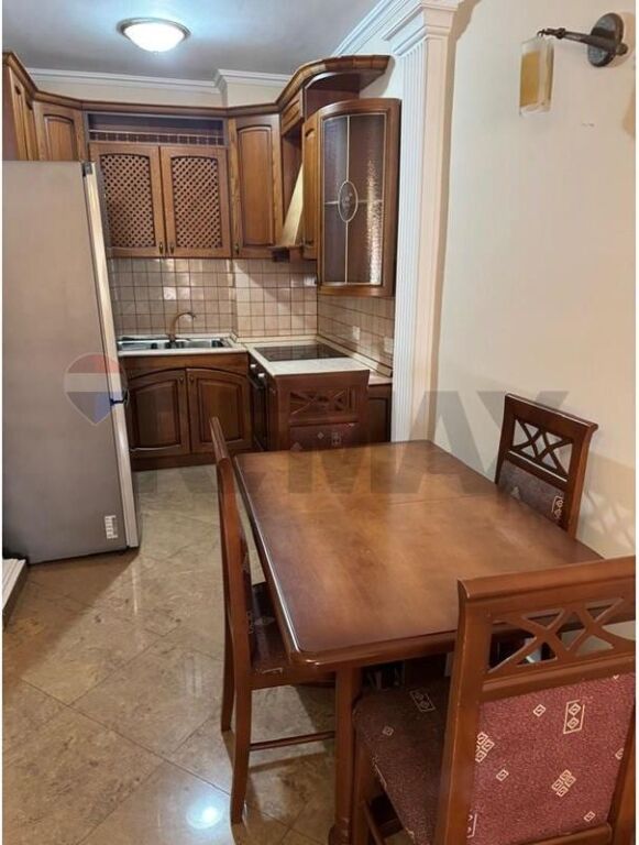Jepet Apartament 1+1 me Qira te Sheshi Wilson