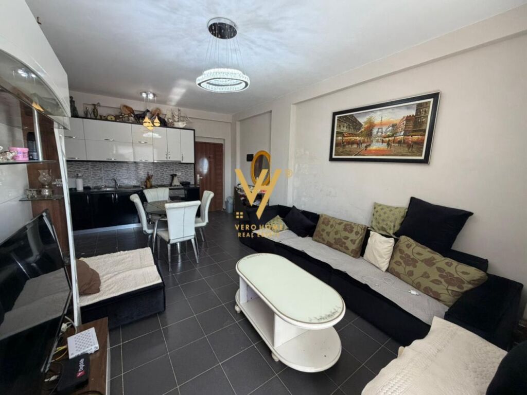 SHITET APARTAMENT 1+1+BLK TE SHKEMBI I KAVAJES 6.000.000 LEKE