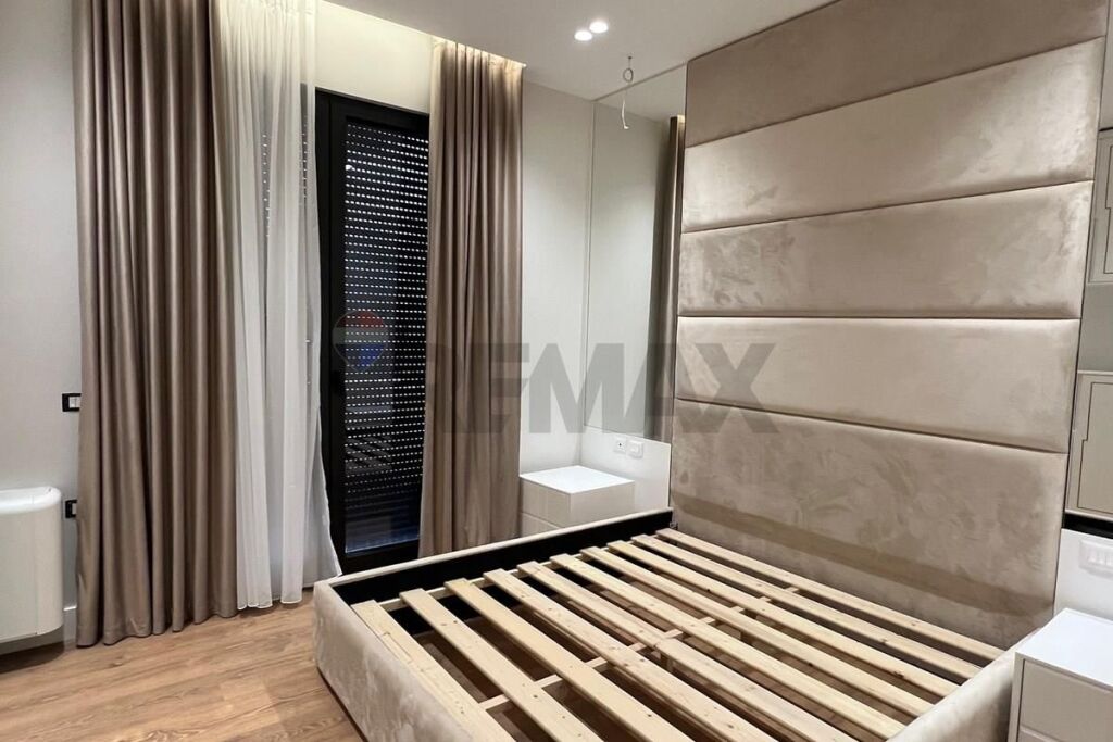 Apartment 2+1+2 for sale at Kompleksi Delijorgji