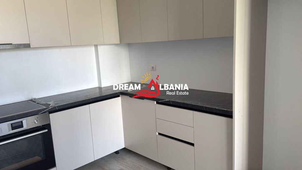 Affittasi appartamento 1+1, Via Jordan Misja vicino a SPAK (ID 42111577)