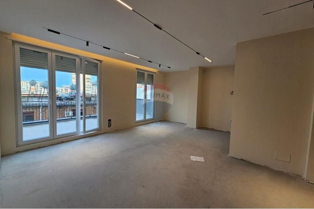 Apartment 2+1+2 for sale at the former Electric Market