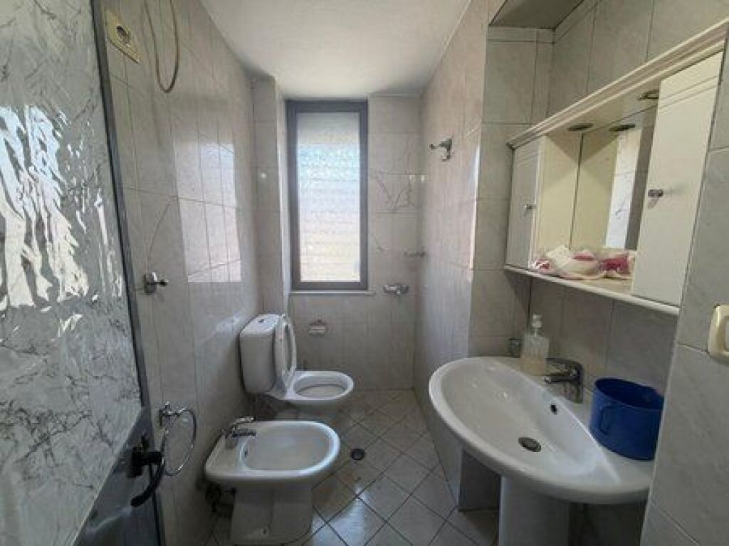 In vendita, Appartamento 2+1+Deposito, Brryli, Tirana.