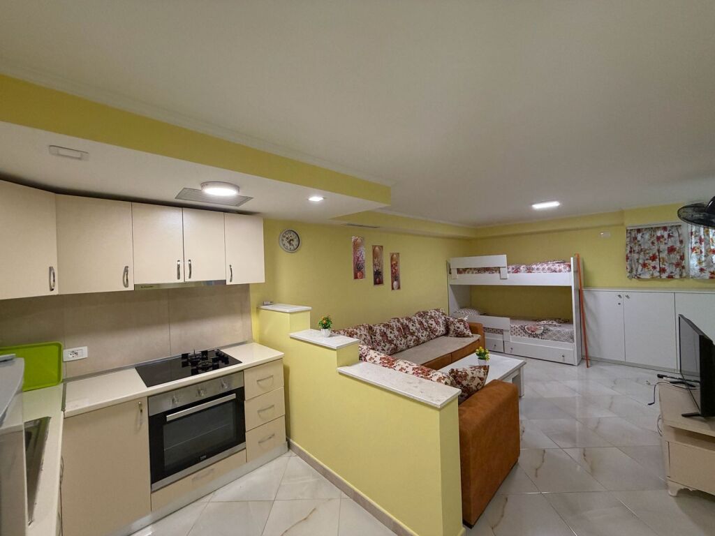 In vendita, Appartamento 1+1, Alb Adriatica, Golem