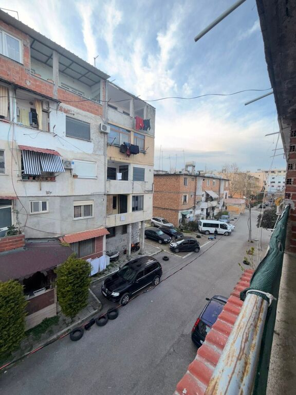 VENDESI 2+1 con Balcone OCCASIONE🔥📍Ospedale Durazzo