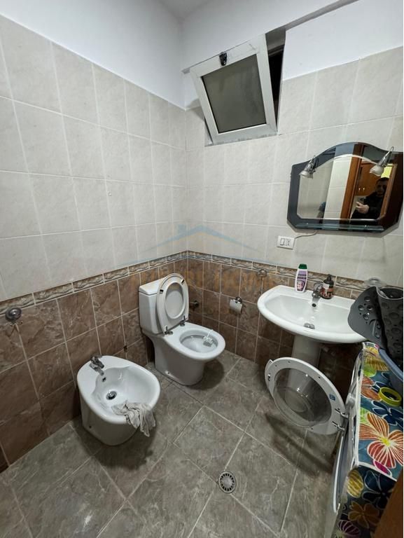 In vendita, Appartamento 1+1, Astir, Tirana.