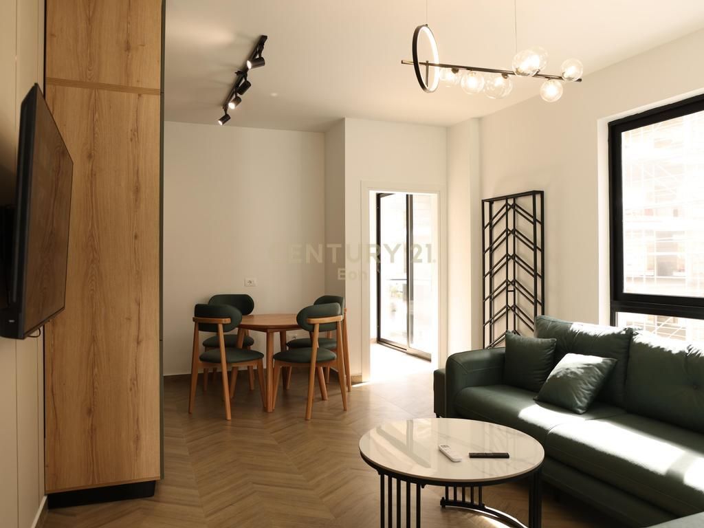 2+1 apartment for sale in the area of Mal i Robit!