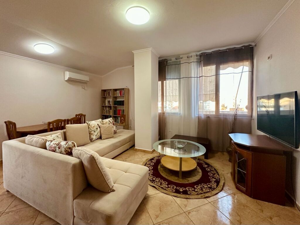 For Rent Apt 2+1+2, at “Gjimnazi Partizani”, 800 €!