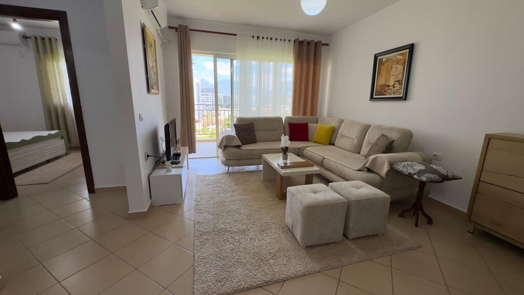 Apartment 2+1 at the former aviation field!