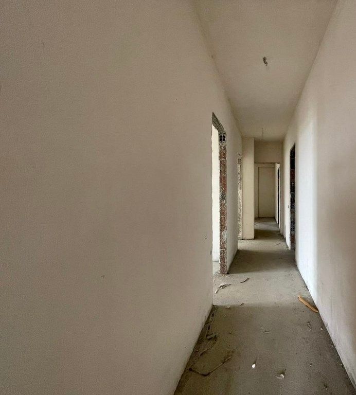 APARTAMENT 3+1+2 ME OBORR PER SHITJE TEK LIQENI I FARKES 303,000 €