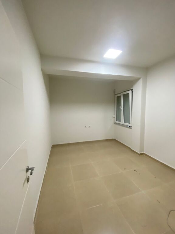 🏢 Office 2+1 for rent 📍 Kosovarëve Street