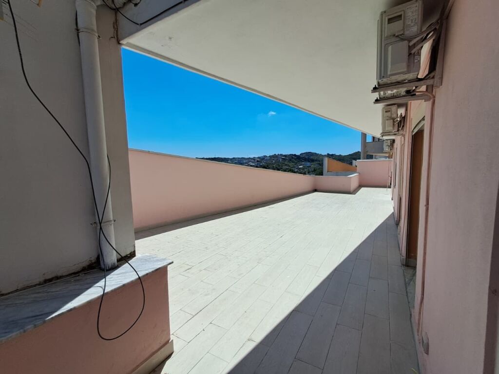 VENDESI APPARTAMENTO 2+1 CON VERANDA 97 M² A PLEPA