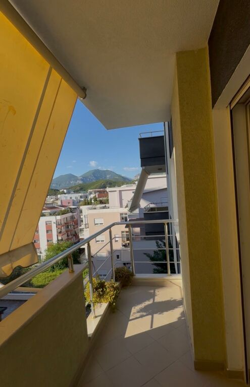 In vendita, Appartamento 2+1, Fresk