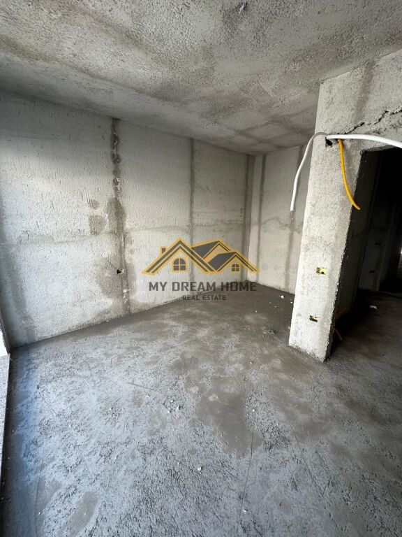 GOLEM, SELLING 2+1 APARTMENT AT LIBURNA RESIDENCE!