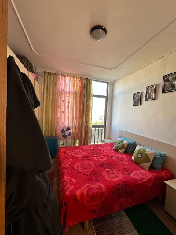 Shitet apartament 1+1 me dokumenta