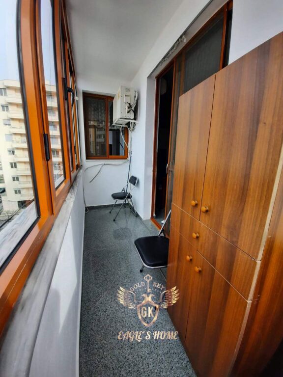🏡 APARTAMENT ME QERA  • 1+1 me Ballkon 📍Shkolla Bedrie Bebeziqi,Lagja 4 Blue Star ☎️ 