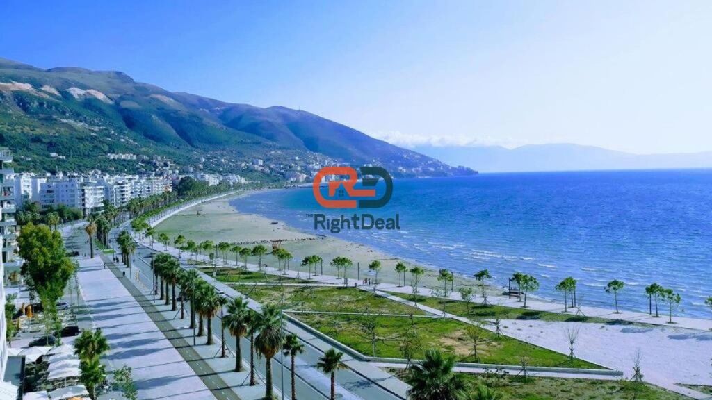 In Lungomare Vlore Vendesi Unità Commerciale, Ideale Per Investimento!!!