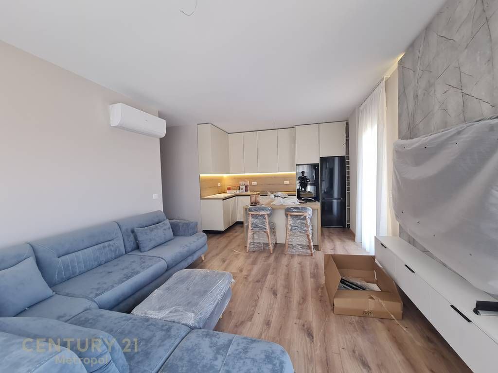 Luxury apartment for rent 2+1+2 at Trio Tower – newly furnished, DON BOSKO.