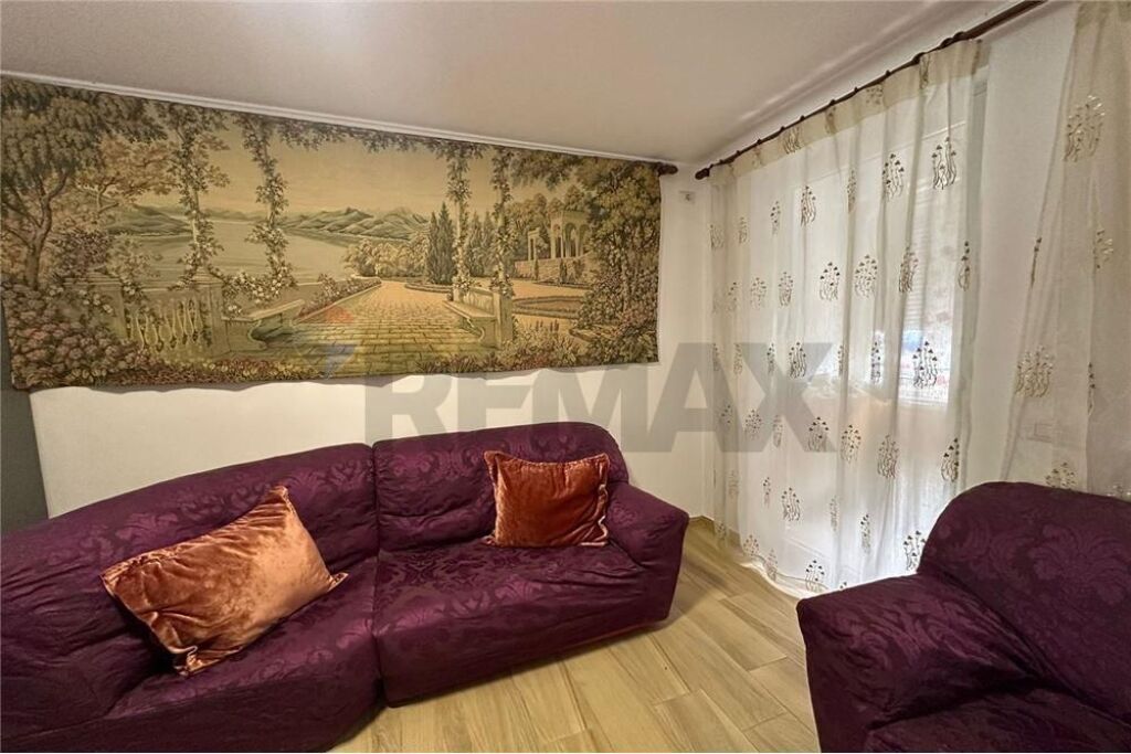 Apartment 2+1+2 for rent near Hotel Mondial, 21 Dhjetori.