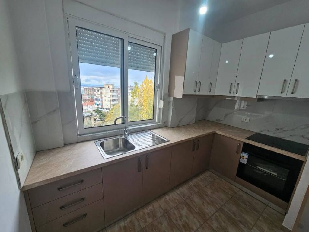APPARTAMENTO 1+1. 35000 LEKE.FRESK