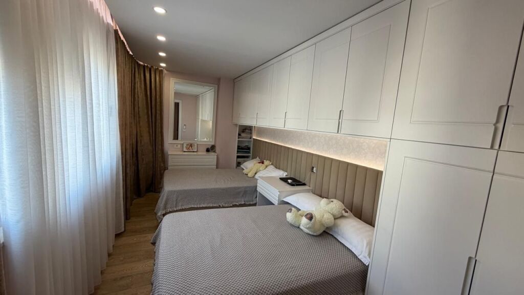 FOR SALE, APARTMENT 2+1+2, XHAMIA E TABAKEVE, TIRANA(530581012-25)