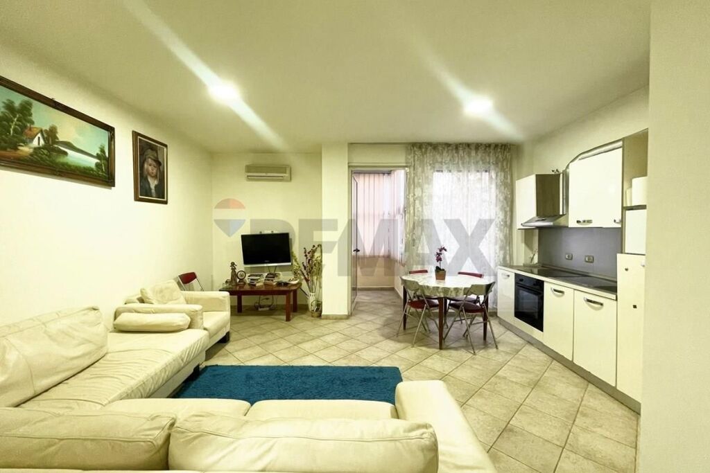 Appartamento - In Vendita - Via Marko Boçari, Tirana(ID: 530181053-702)