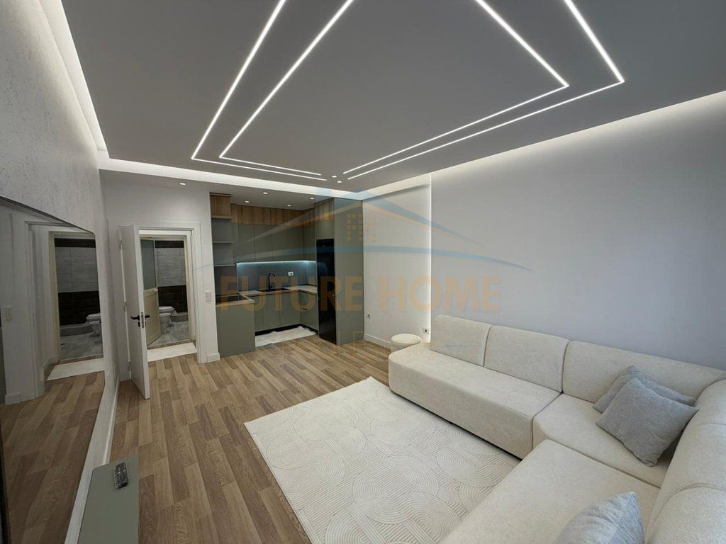 Shitet, Apartament 1+1,Unaza e Re