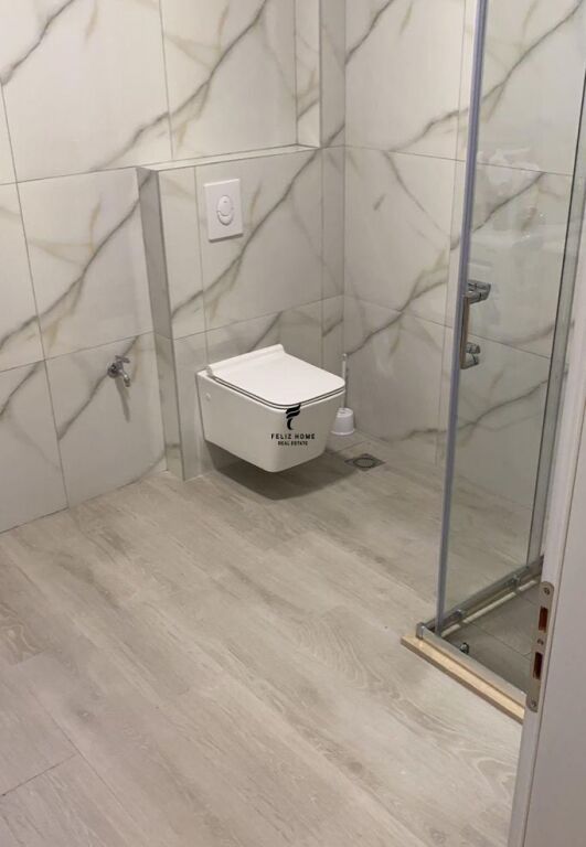 SHITET APARTAMENT 2+1 RRUGA DURRESIT 21.000.000 LEKE FH-74989