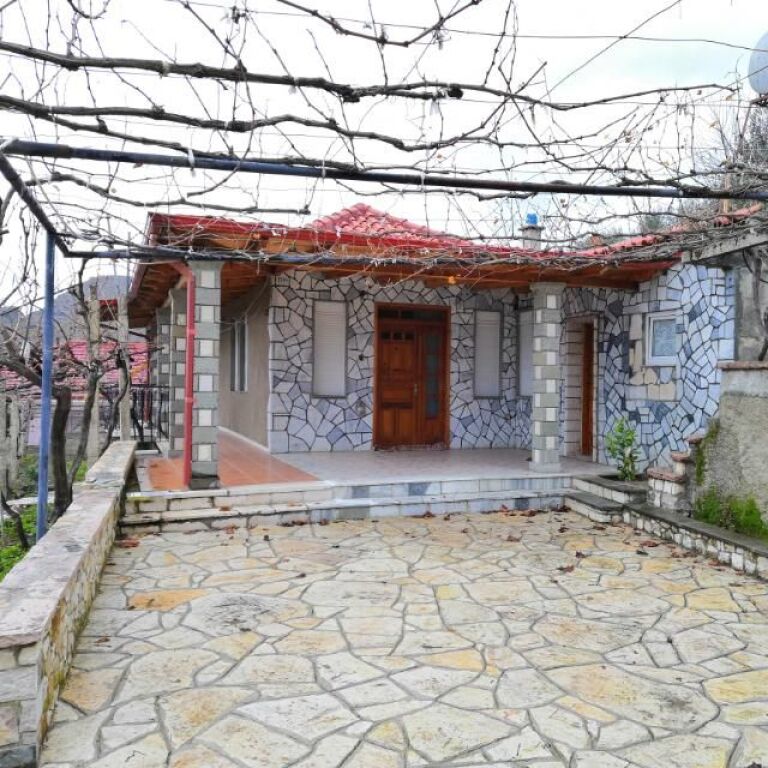 House in Gjirokaster, SUHE