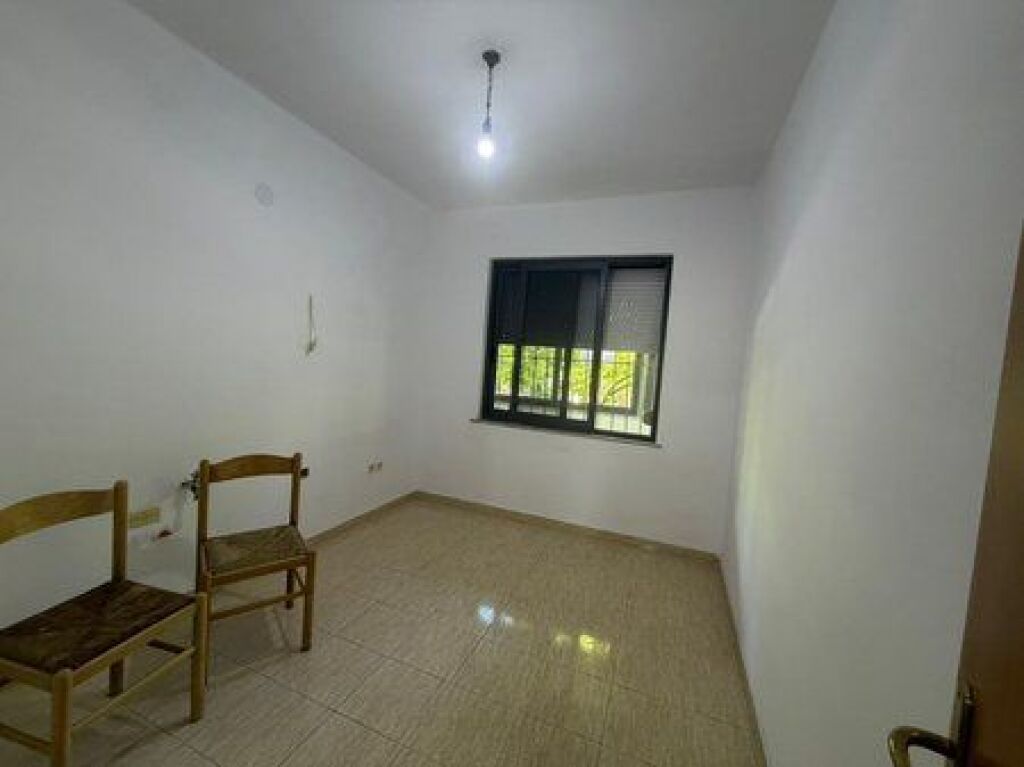 In vendita, Appartamento 2+1+Deposito, Brryli, Tirana.
